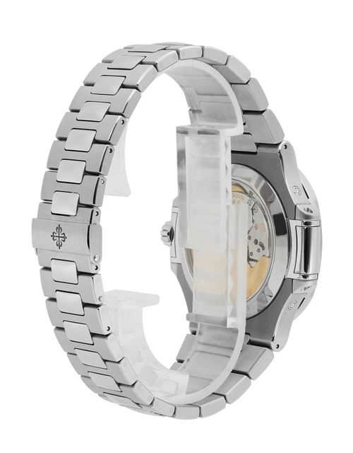 Patek Philippe Nautilus 5726/1A-014 Image 4